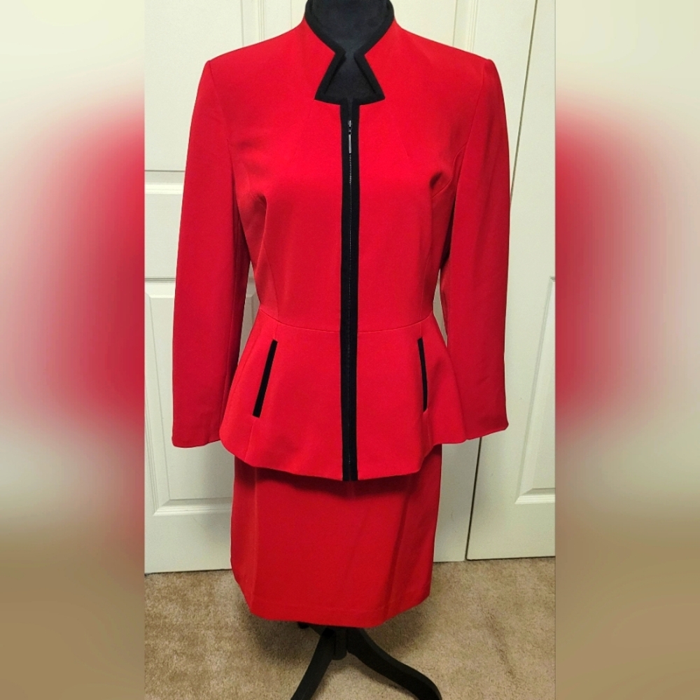 Liz Claiborne Skirt Suit Women SIZE 8 Red Full Zip 90s Mod Notch Classic